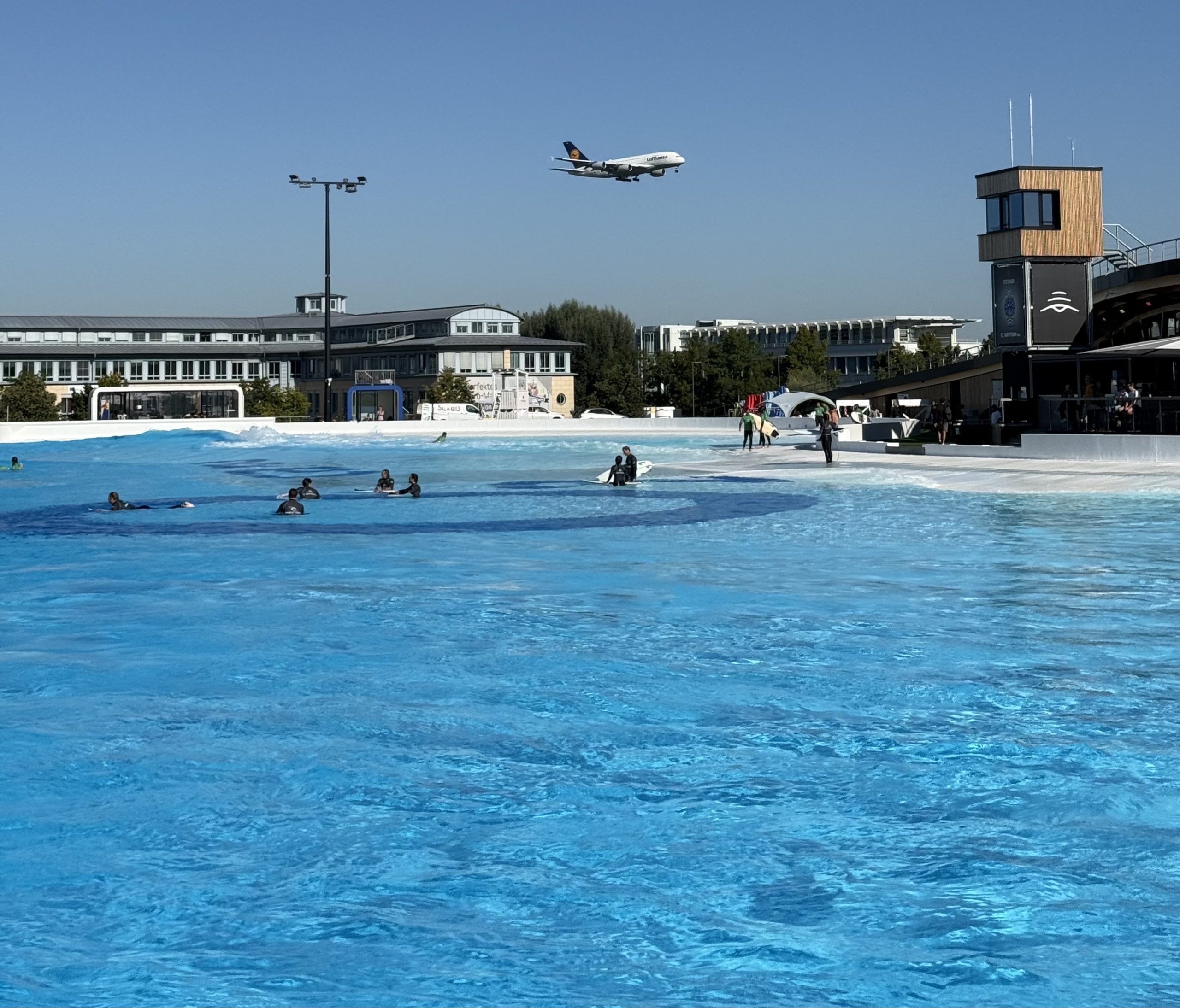 O2Surftown